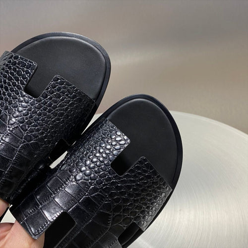 Austin Mens Slippers in Black Croc Leather | LUXE & CRATFS