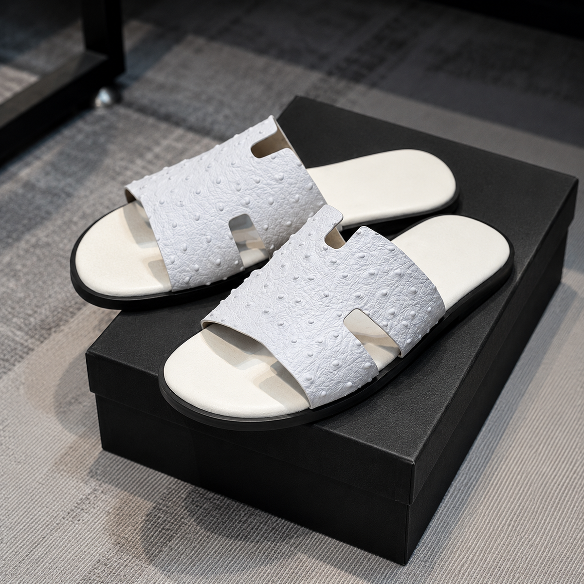Austin Mens Slippers in White Ostrich Leather | LUXE & CRATFS