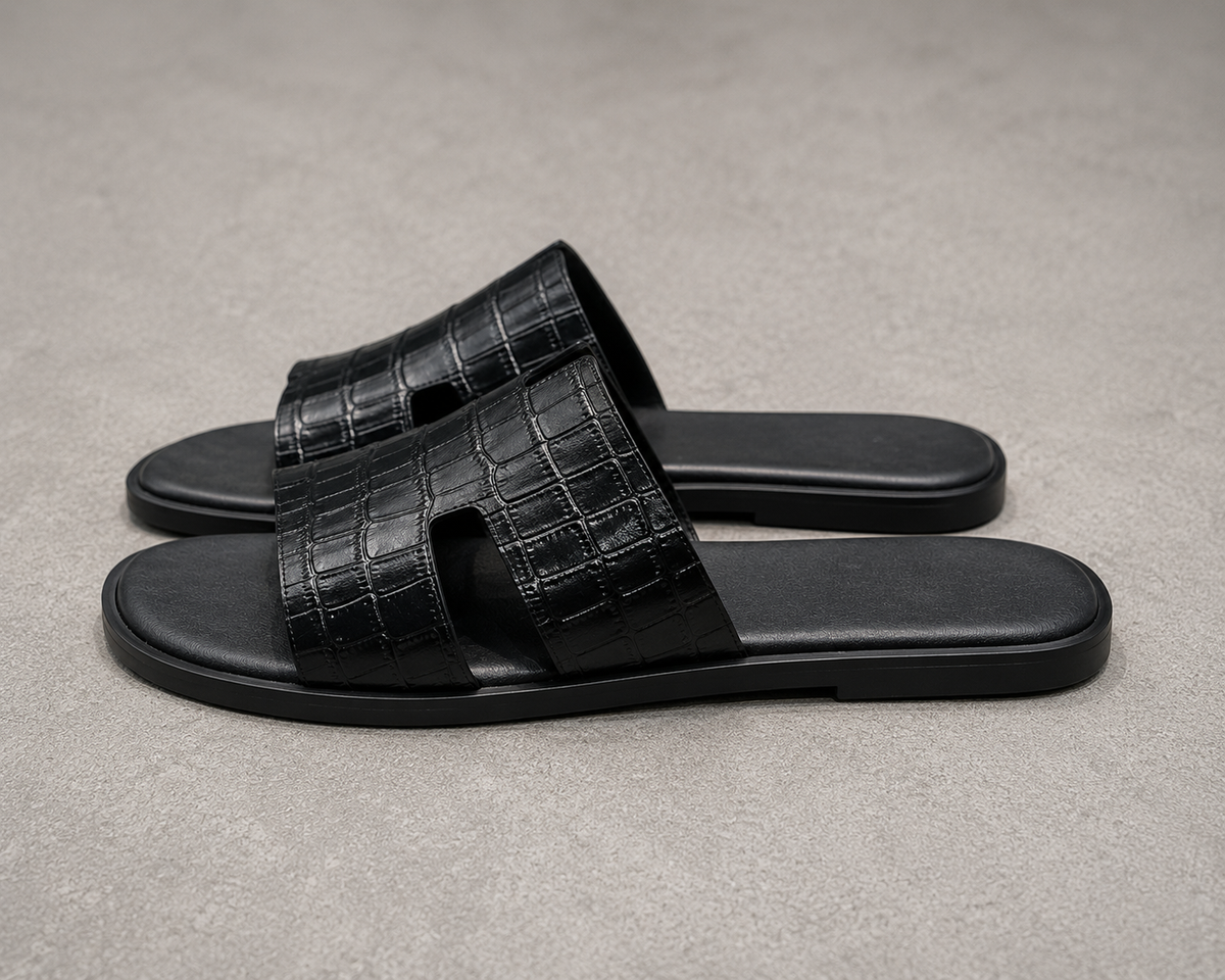 Austin Mens Slippers in Black Croco Leather | LUXE & CRATFS