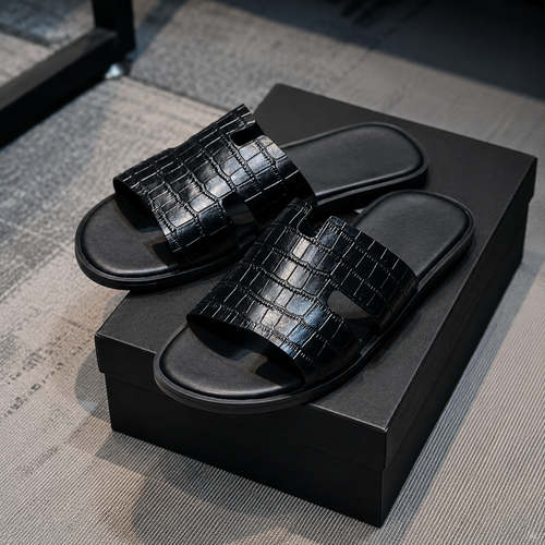 Austin Mens Slippers in Black Croco Leather | LUXE & CRATFS