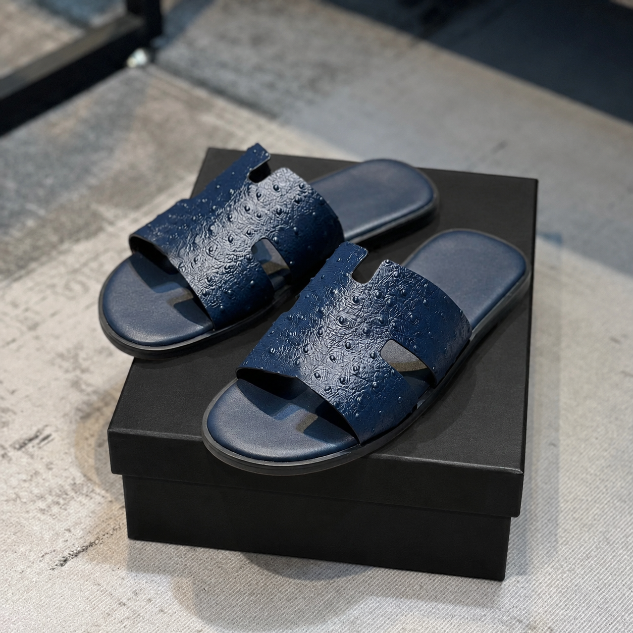 Austin Mens Slippers in Blue Ostrich Leather |LUXE & CRATFS