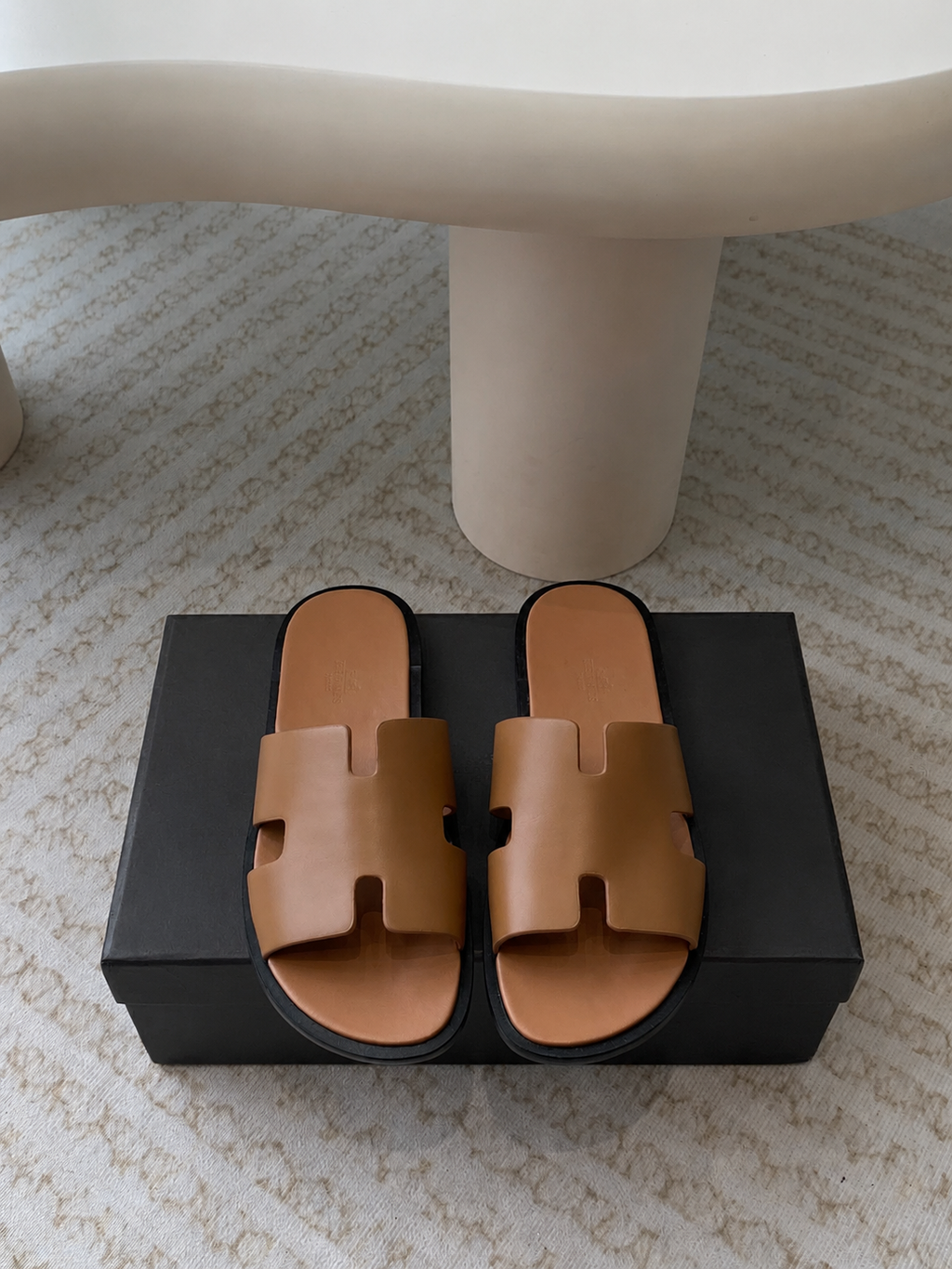 Austin Mens Slippers in Tan Leather
