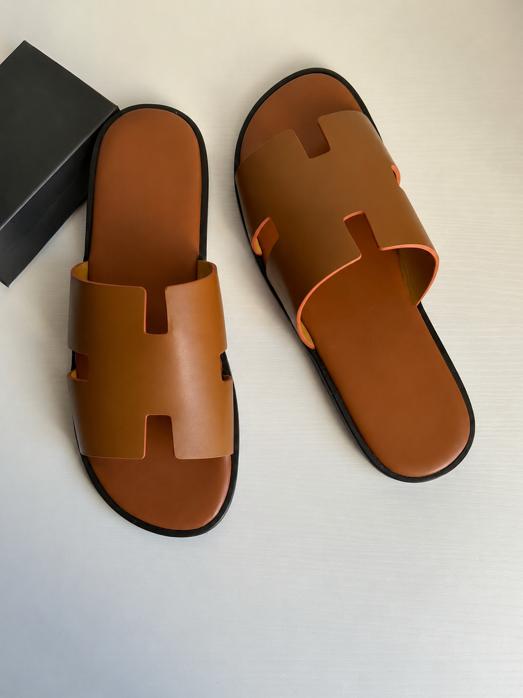 Austin Mens Slippers in Tan Leather